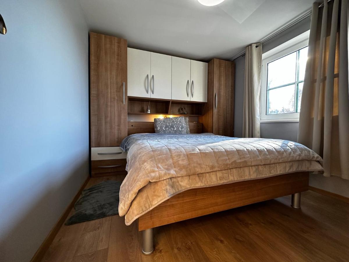 Apartman Veronika Vrsi Exterior foto
